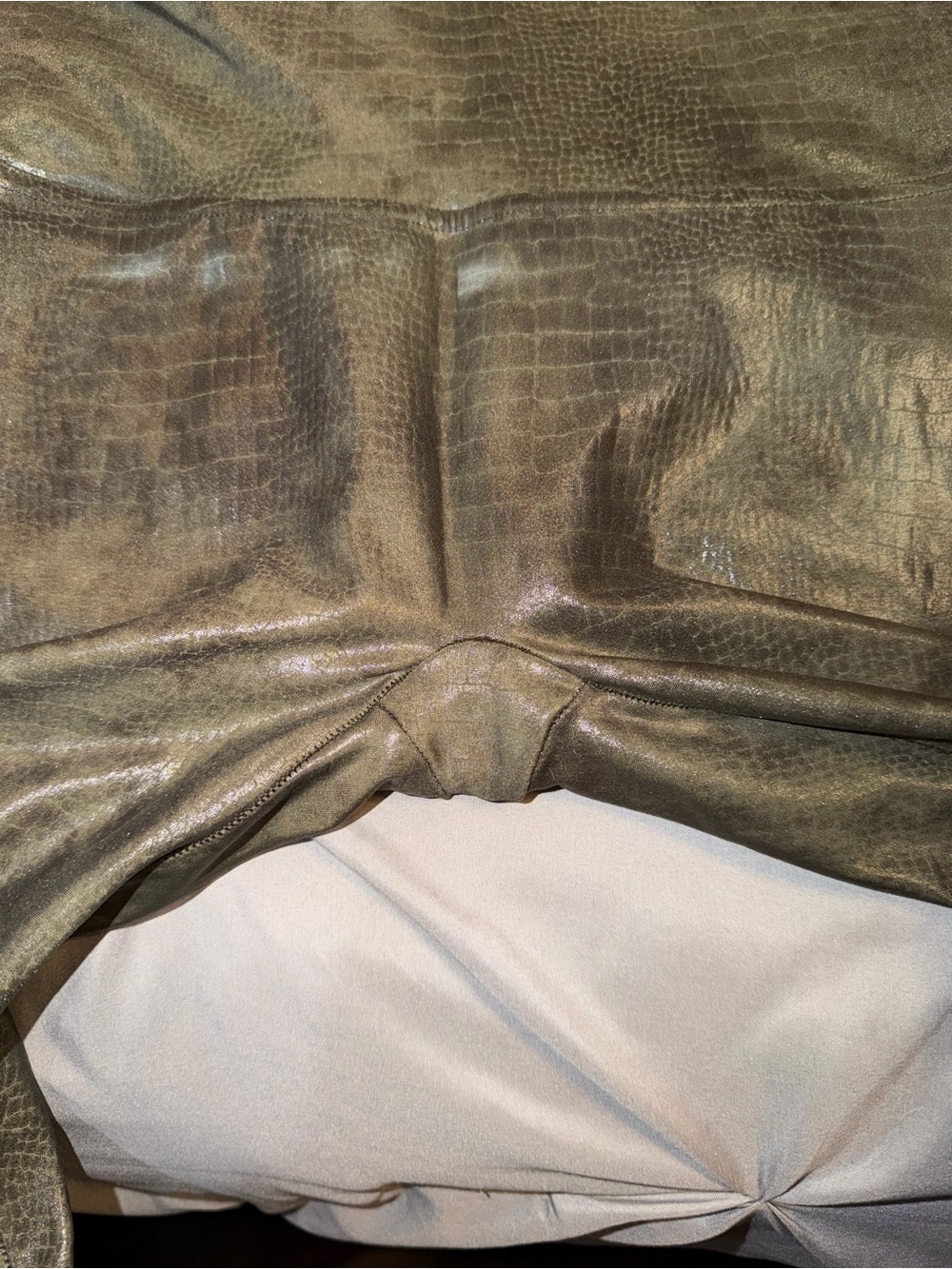 SPANX Olive Metallic Leggings with Black Inner Lining. EUC - Picture 6 of 6